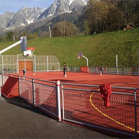 Mansardé Dans Maison Avec Jardin En Bord De Piste, Vue Montagne Appartement Les Houches